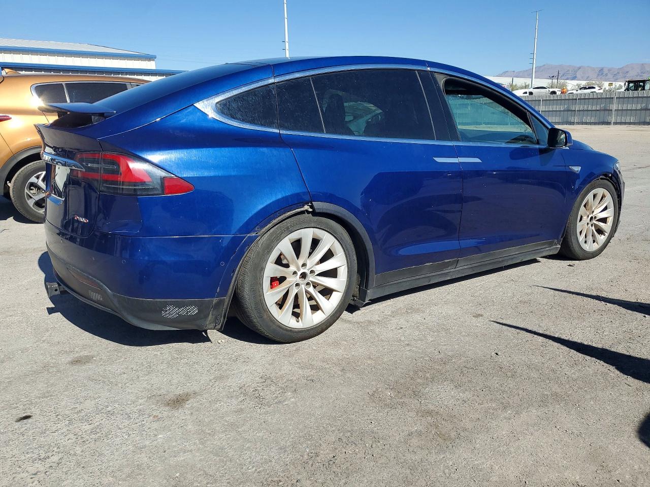 2016 TESLA MODEL X