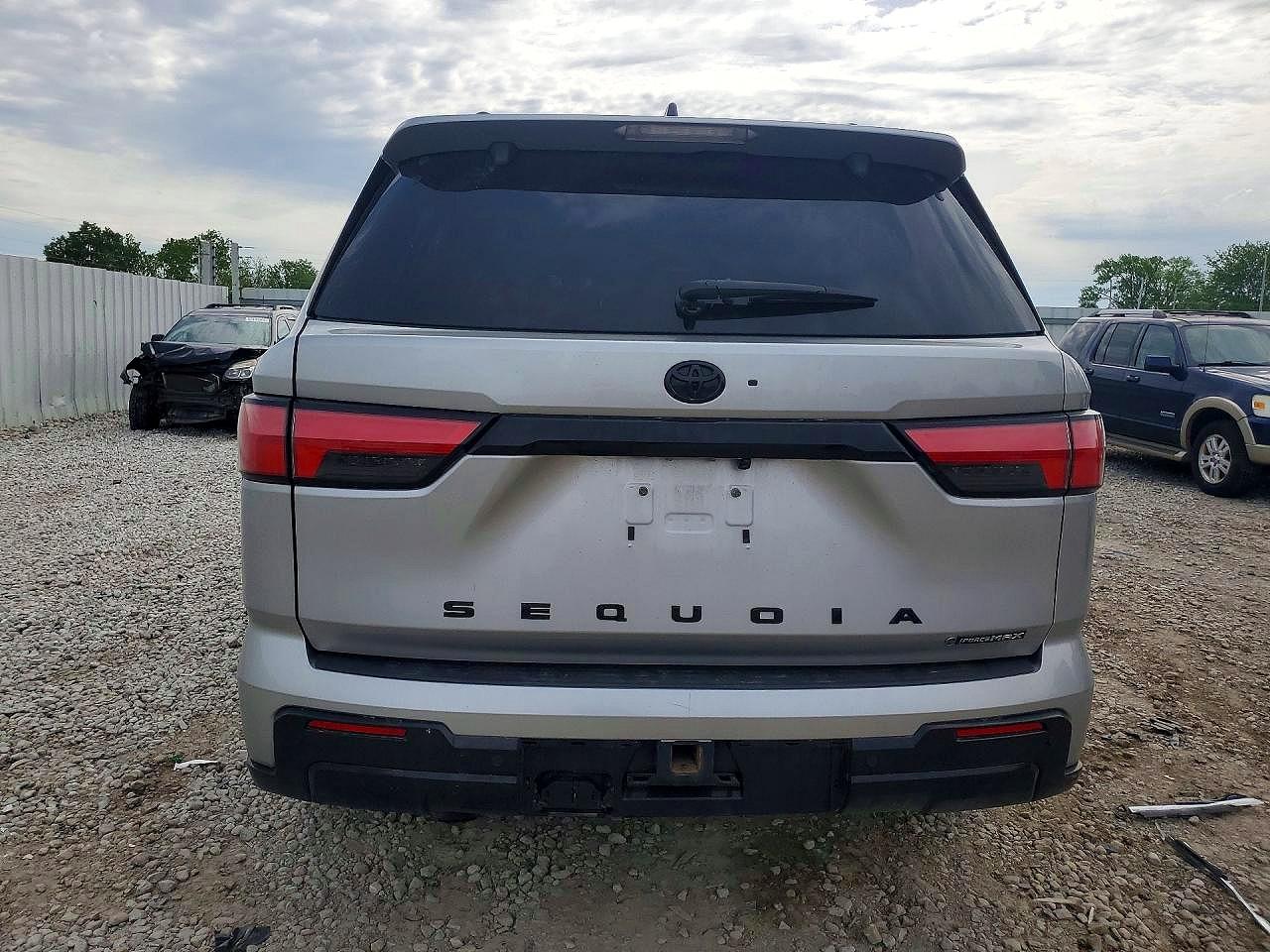 2025 TOYOTA SEQUOIA