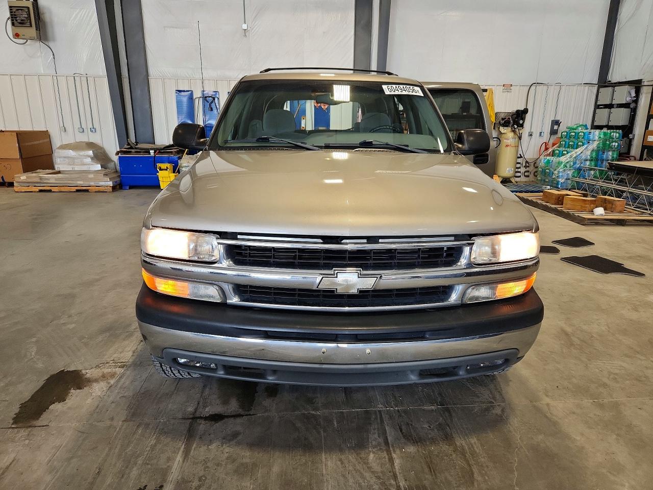 2002 CHEVROLET SUBURBAN