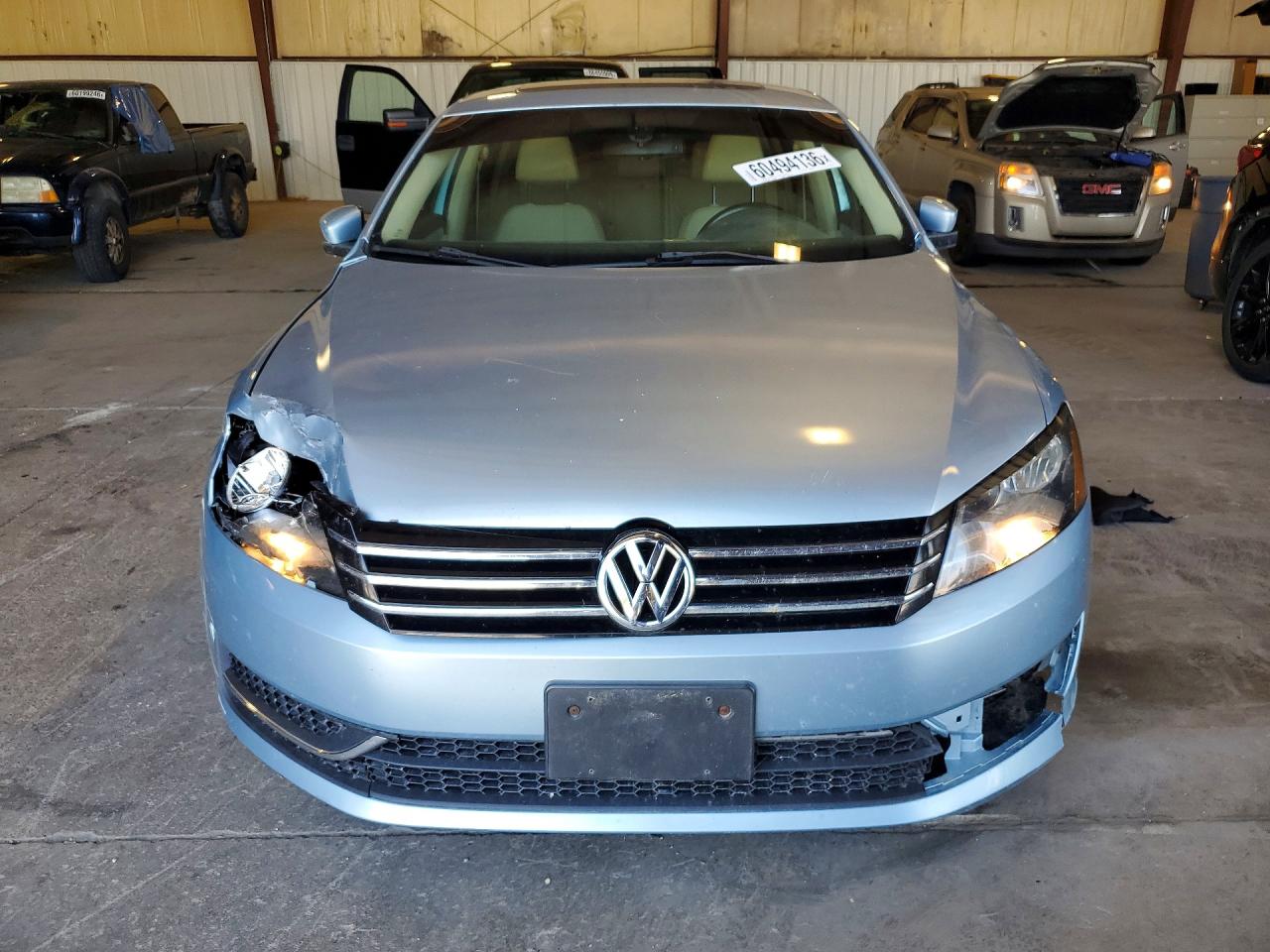 2012 VOLKSWAGEN PASSAT