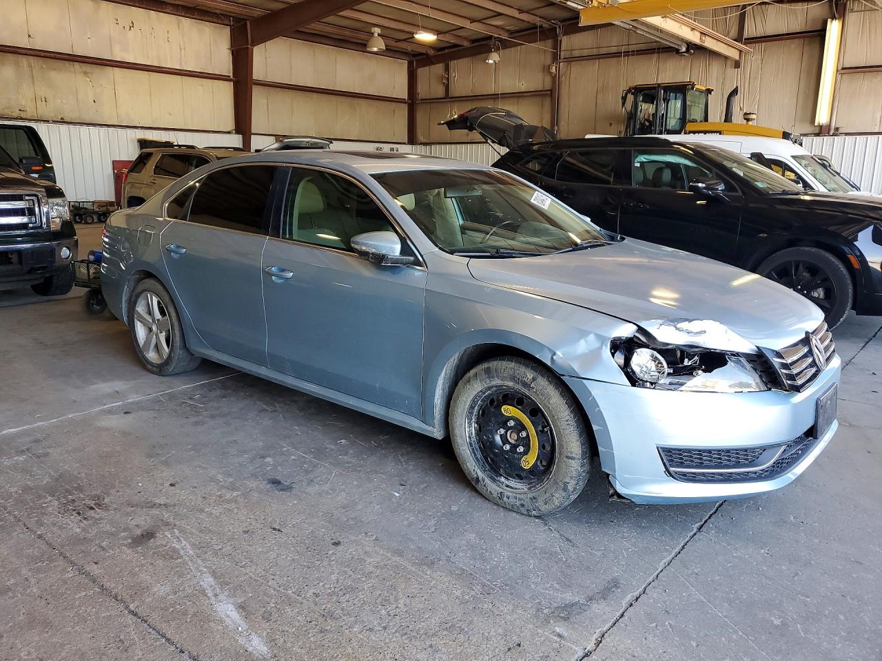 2012 VOLKSWAGEN PASSAT