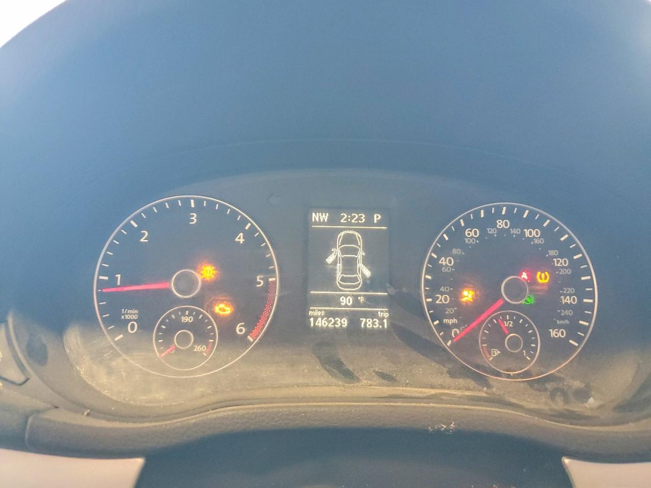 2012 VOLKSWAGEN PASSAT