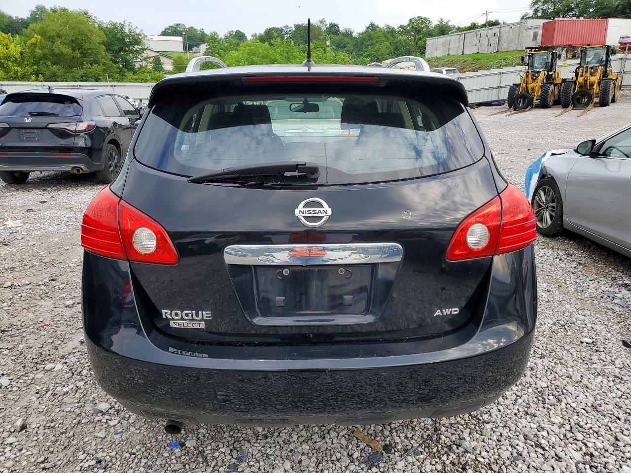 2015 NISSAN ROGUE