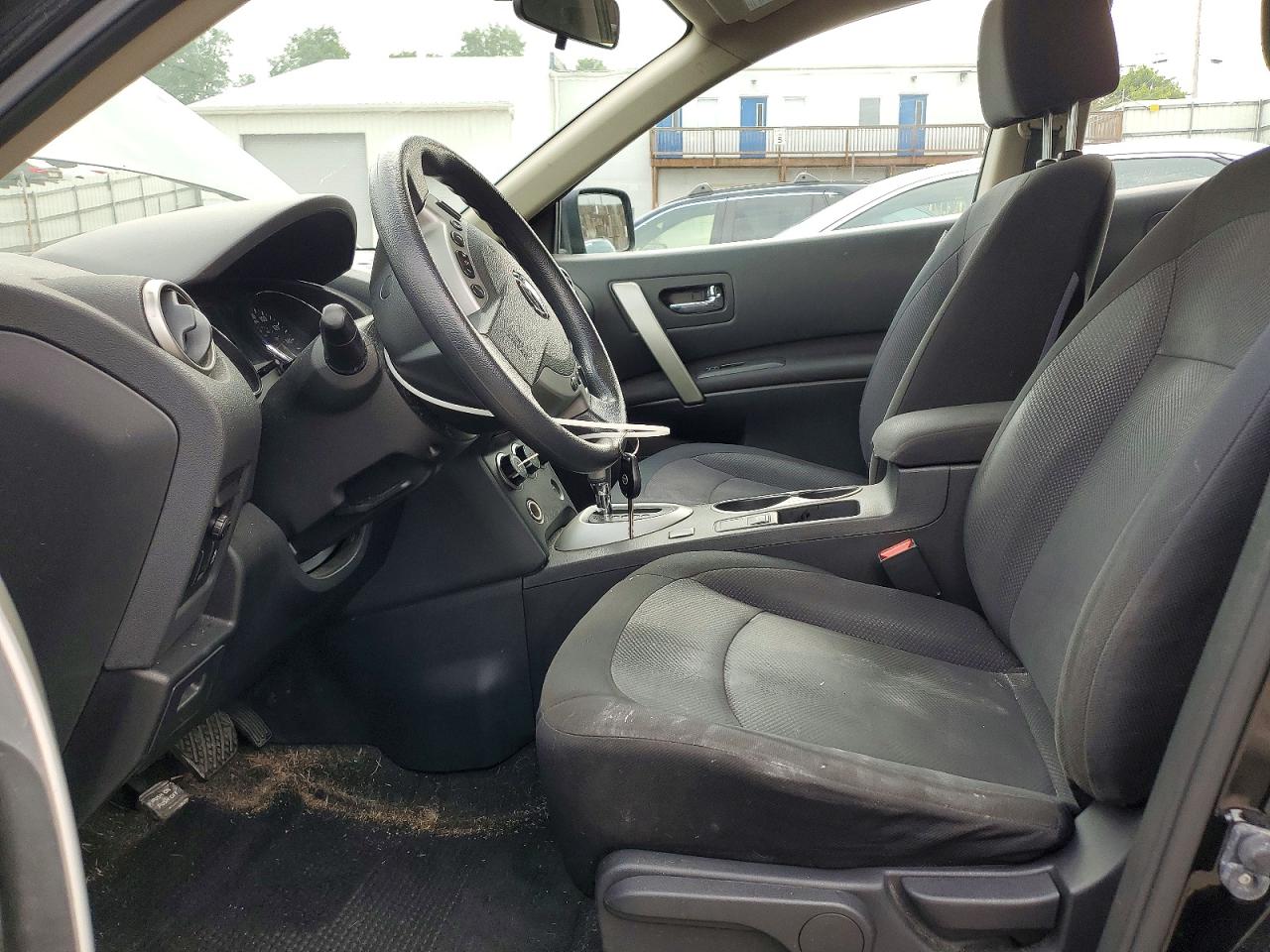 2015 NISSAN ROGUE