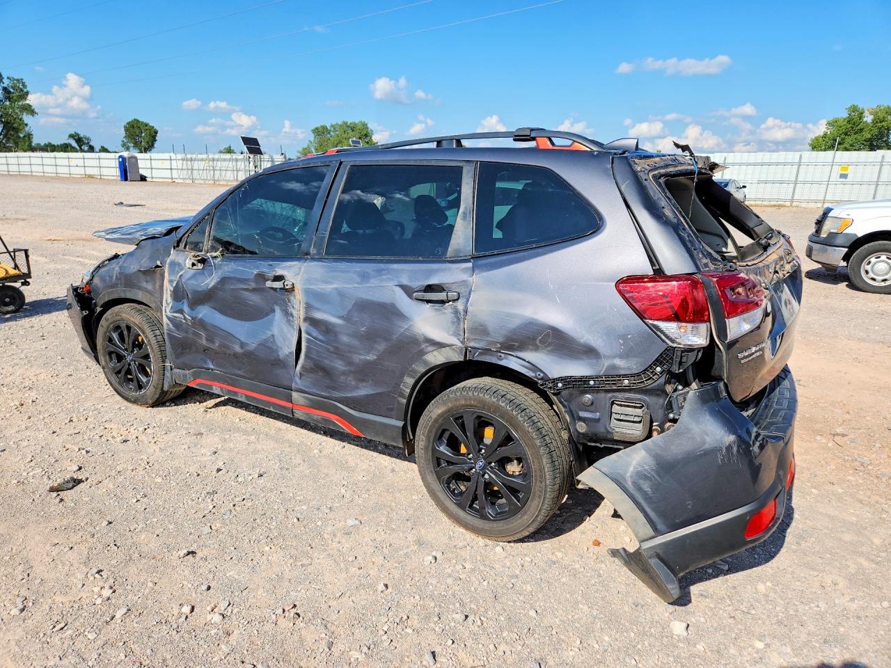 2021 SUBARU FORESTER