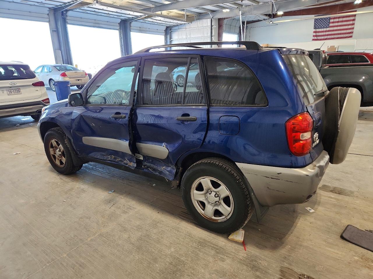 2004 TOYOTA RAV4