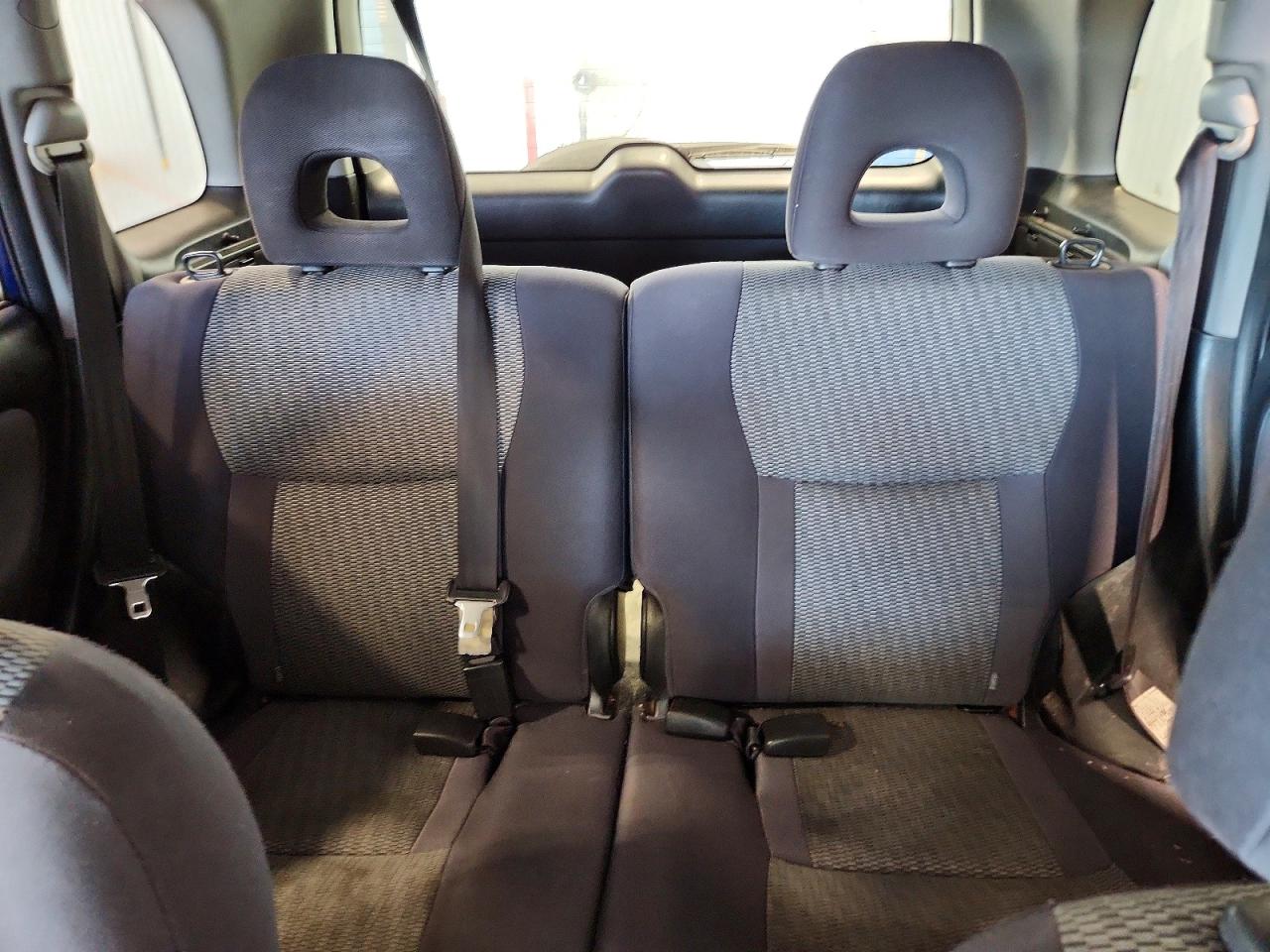 2004 TOYOTA RAV4