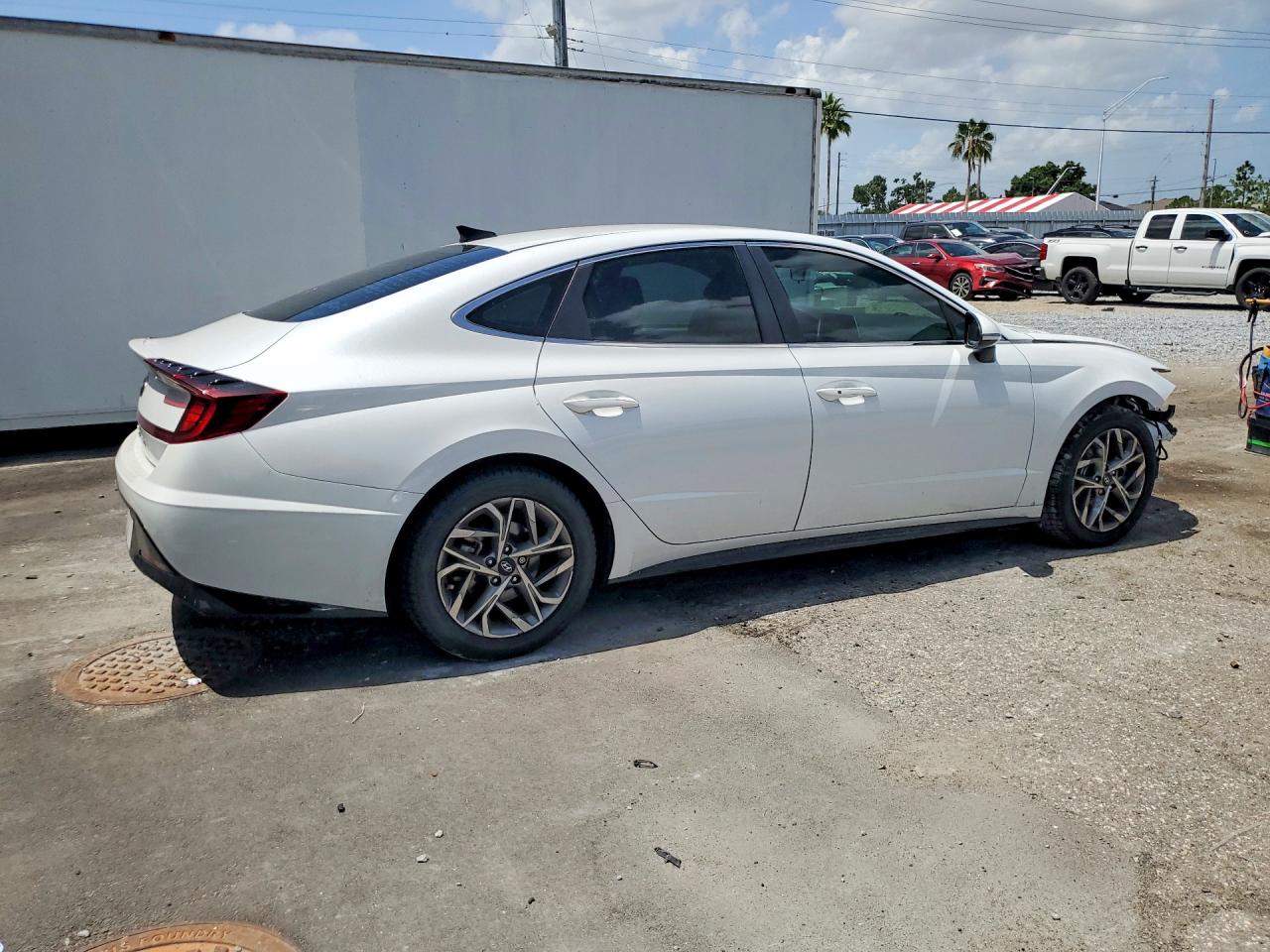 2021 HYUNDAI SONATA