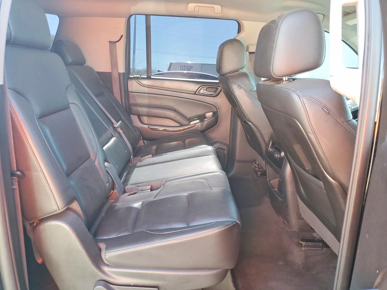 2016 GMC YUKON