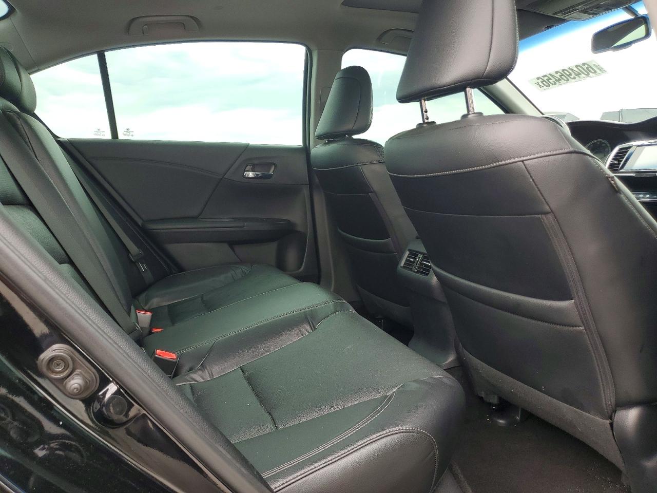 2016 HONDA ACCORD