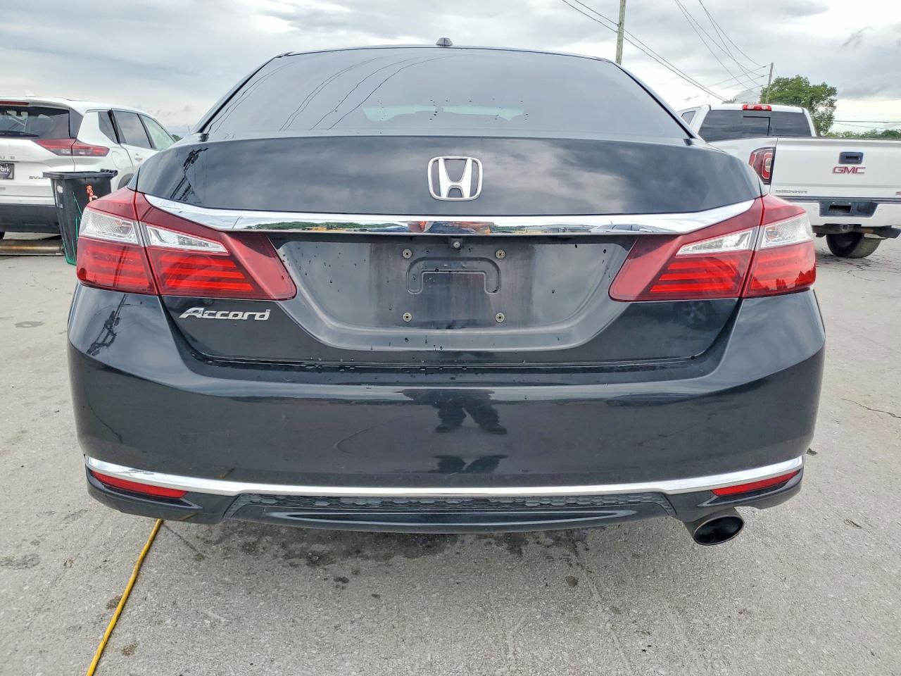 2016 HONDA ACCORD