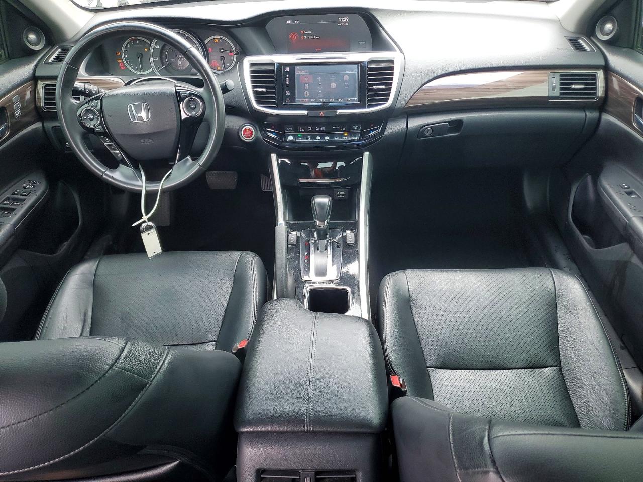 2016 HONDA ACCORD