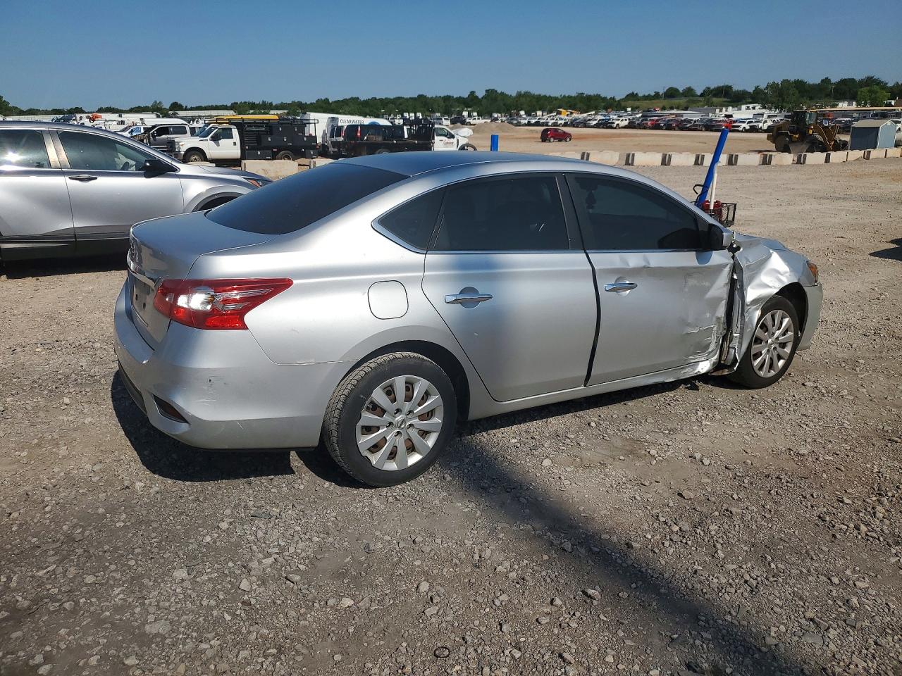 2016 NISSAN SENTRA