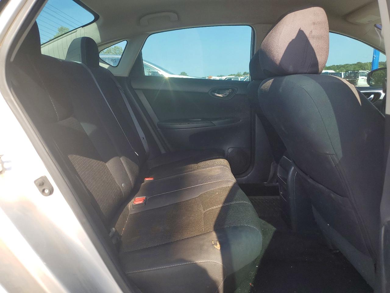 2016 NISSAN SENTRA
