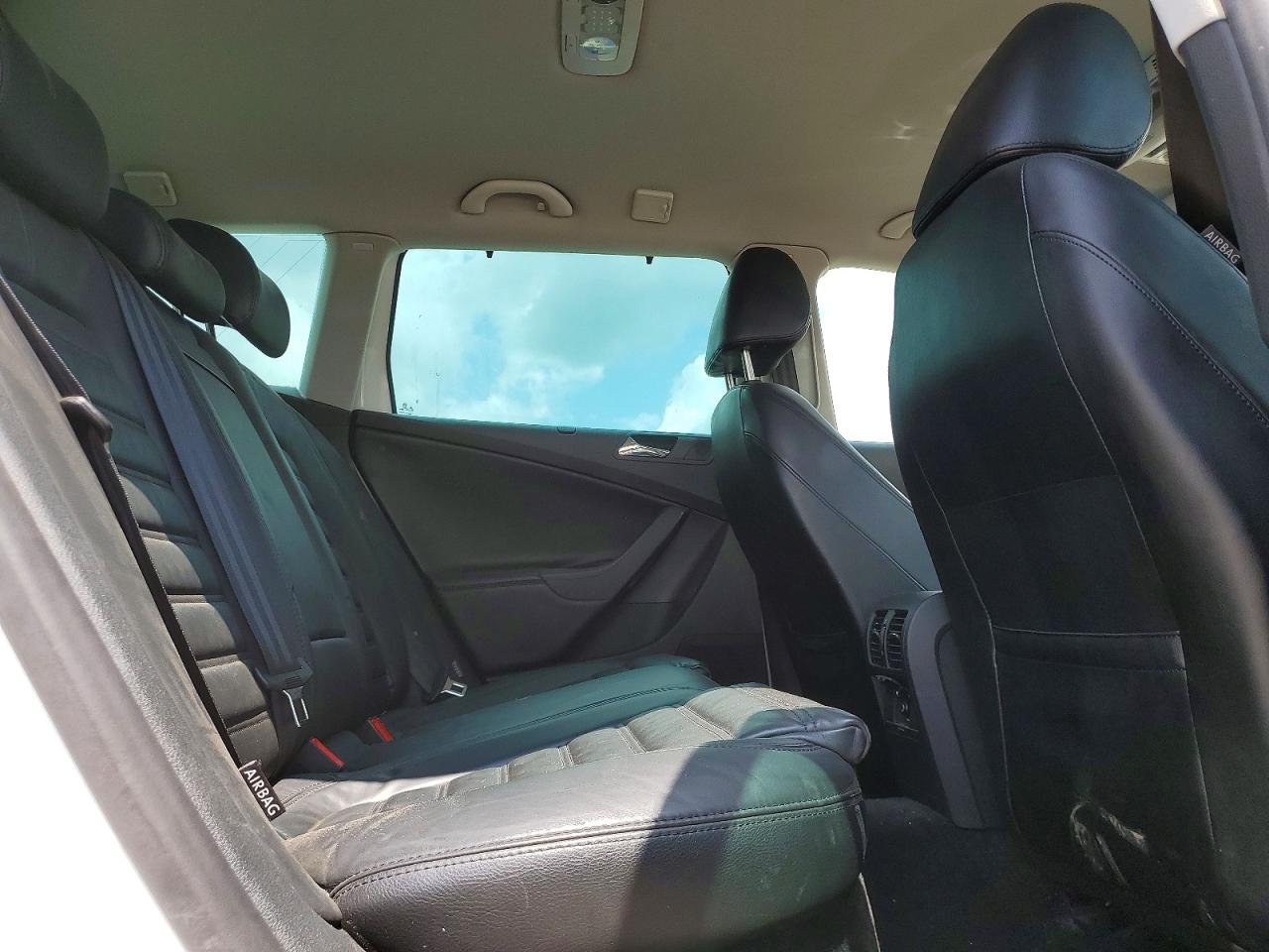 2007 VOLKSWAGEN PASSAT