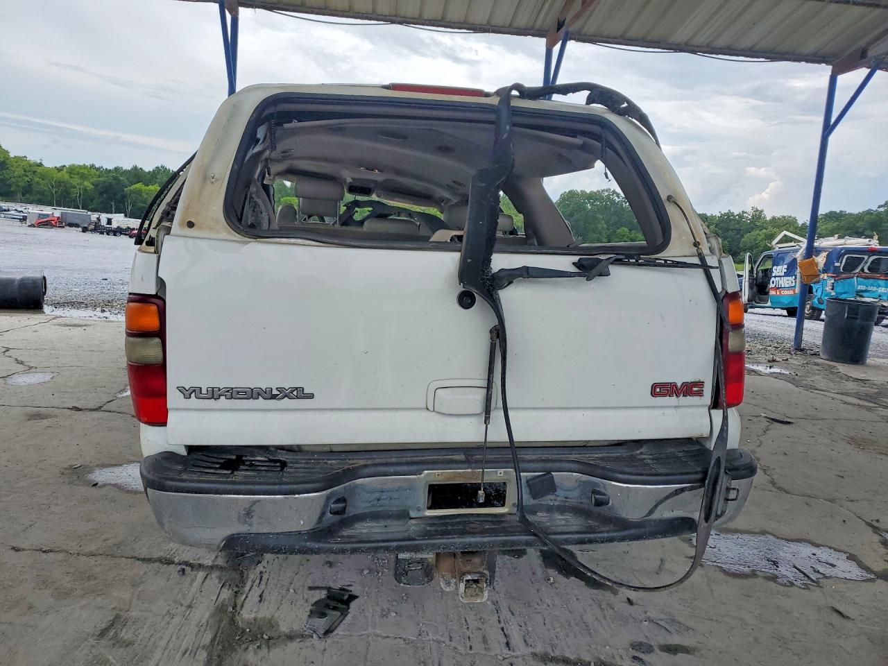 2003 GMC YUKON