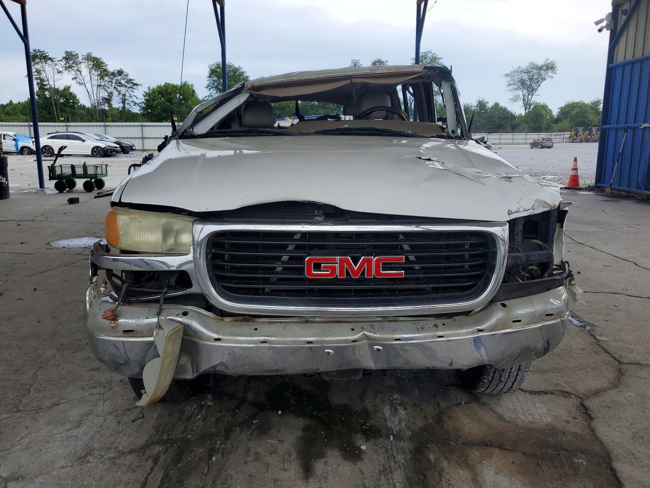 2003 GMC YUKON