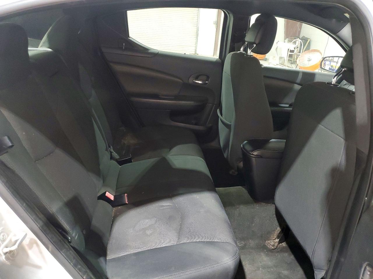 2012 DODGE AVENGER