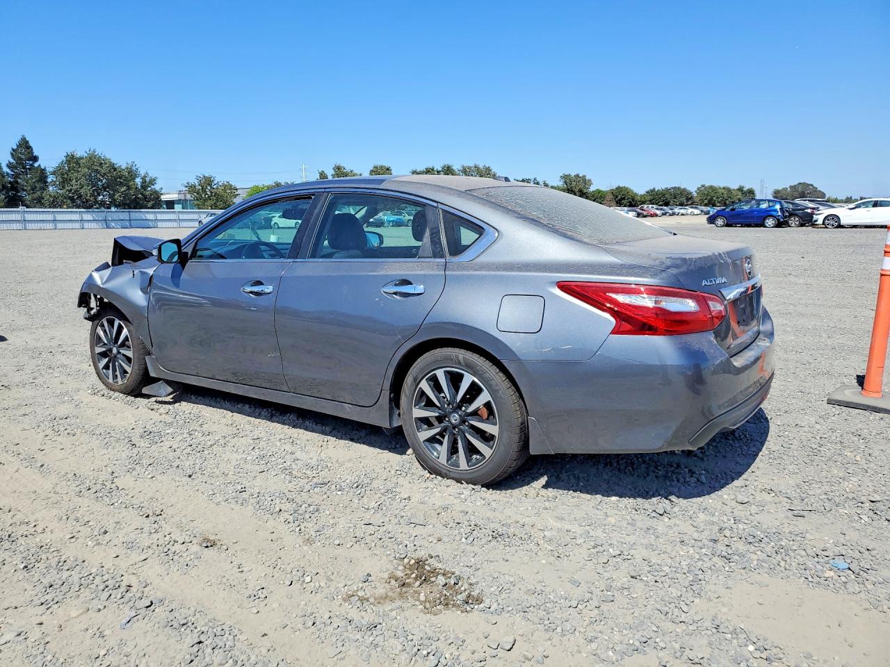 2017 NISSAN ALTIMA