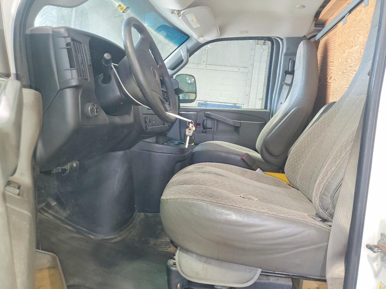 2017 GMC SAVANA