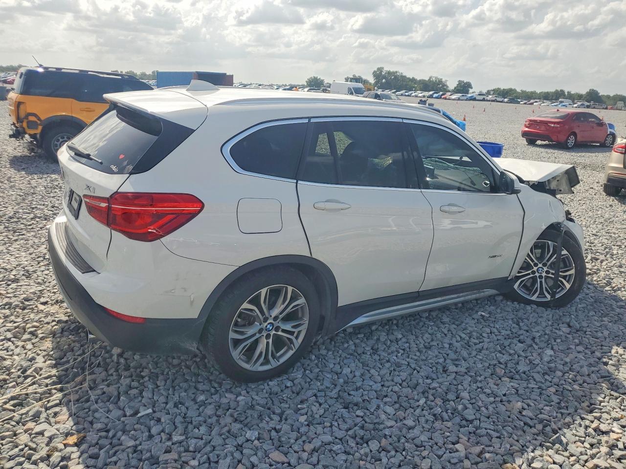 2017 BMW X1