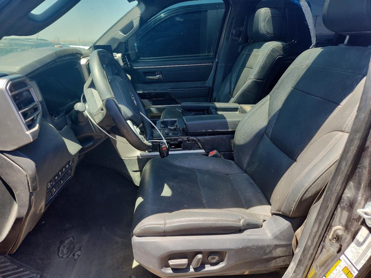 2025 TOYOTA TUNDRA