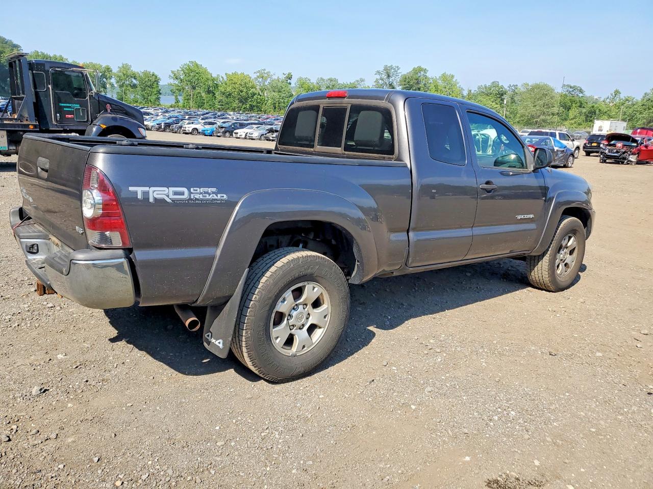2013 TOYOTA TACOMA