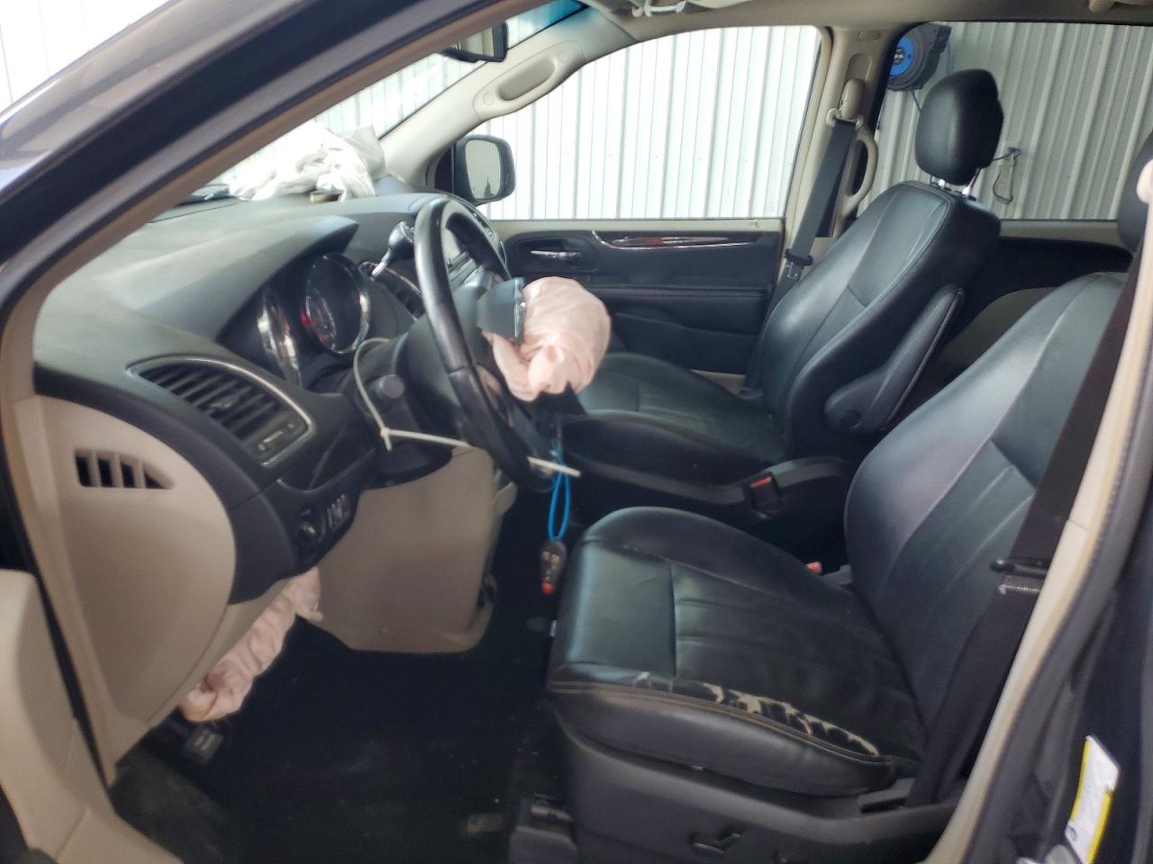 2012 CHRYSLER MINIVAN