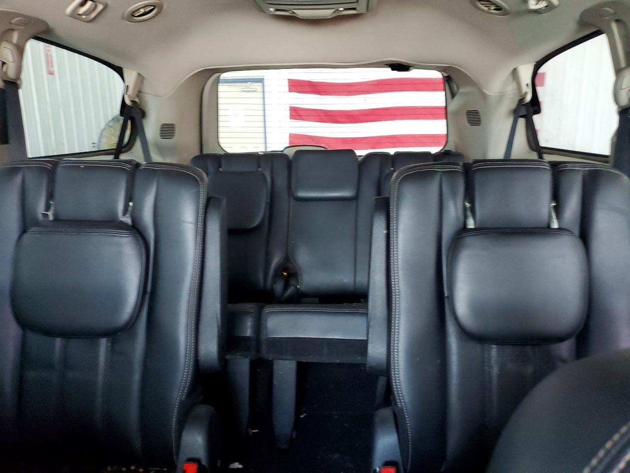 2012 CHRYSLER MINIVAN