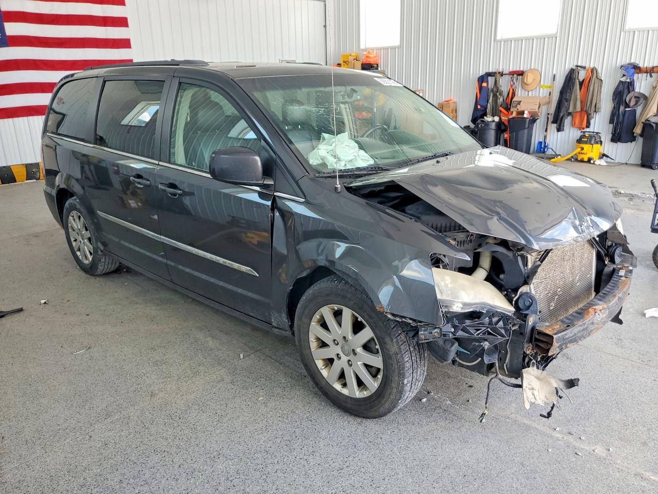 2012 CHRYSLER MINIVAN