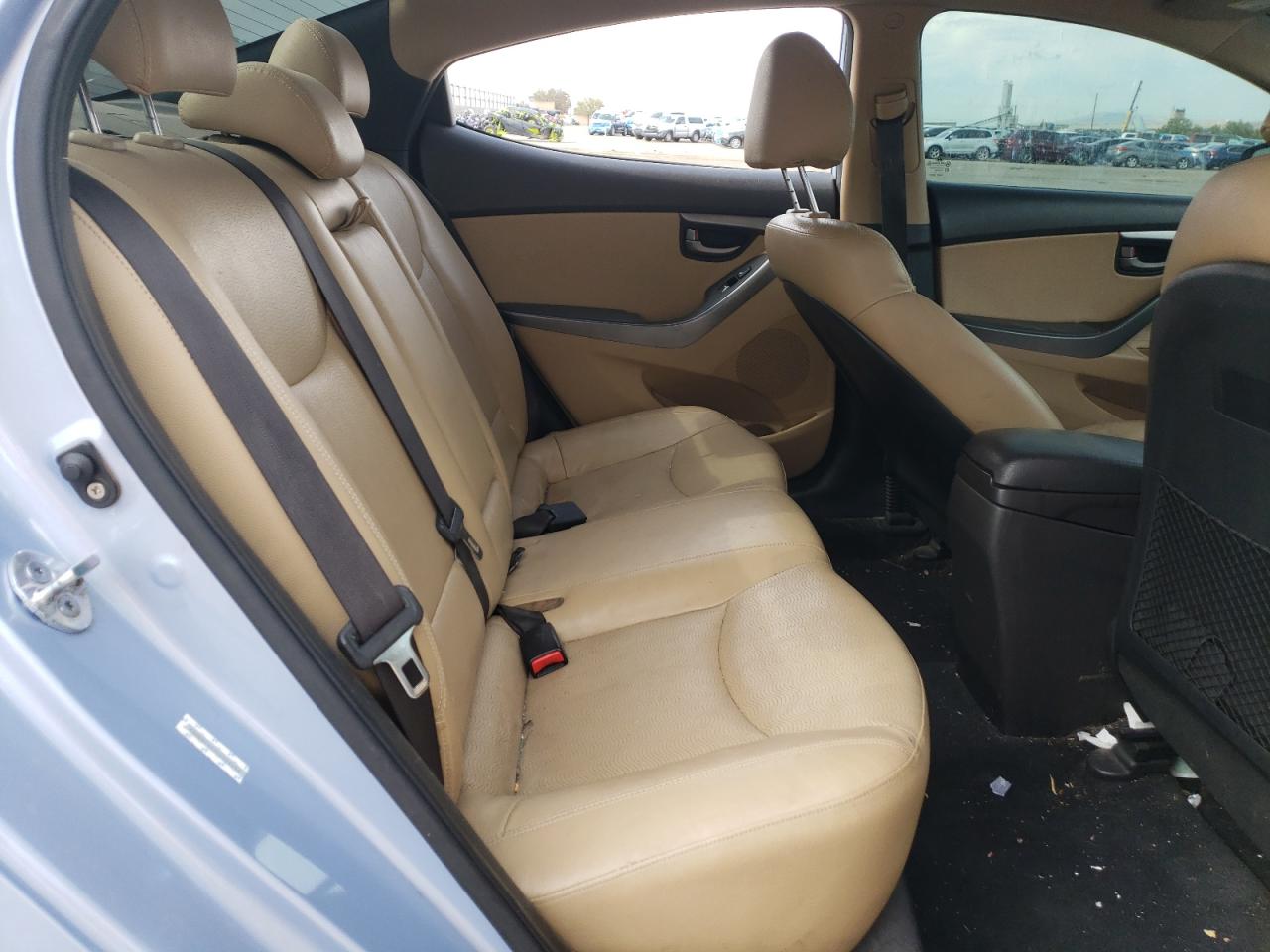 2012 HYUNDAI ELANTRA