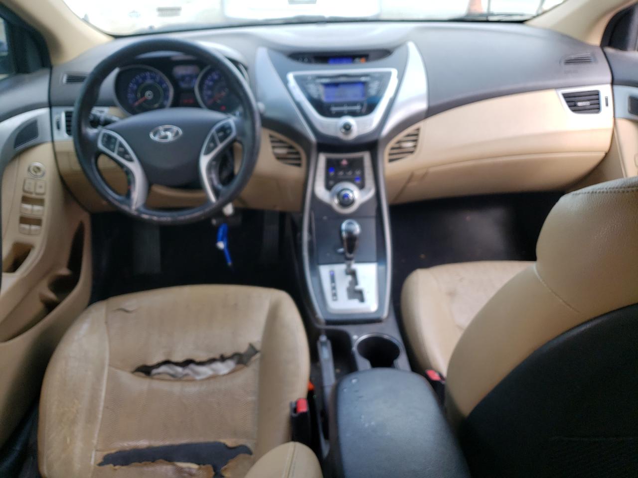 2012 HYUNDAI ELANTRA
