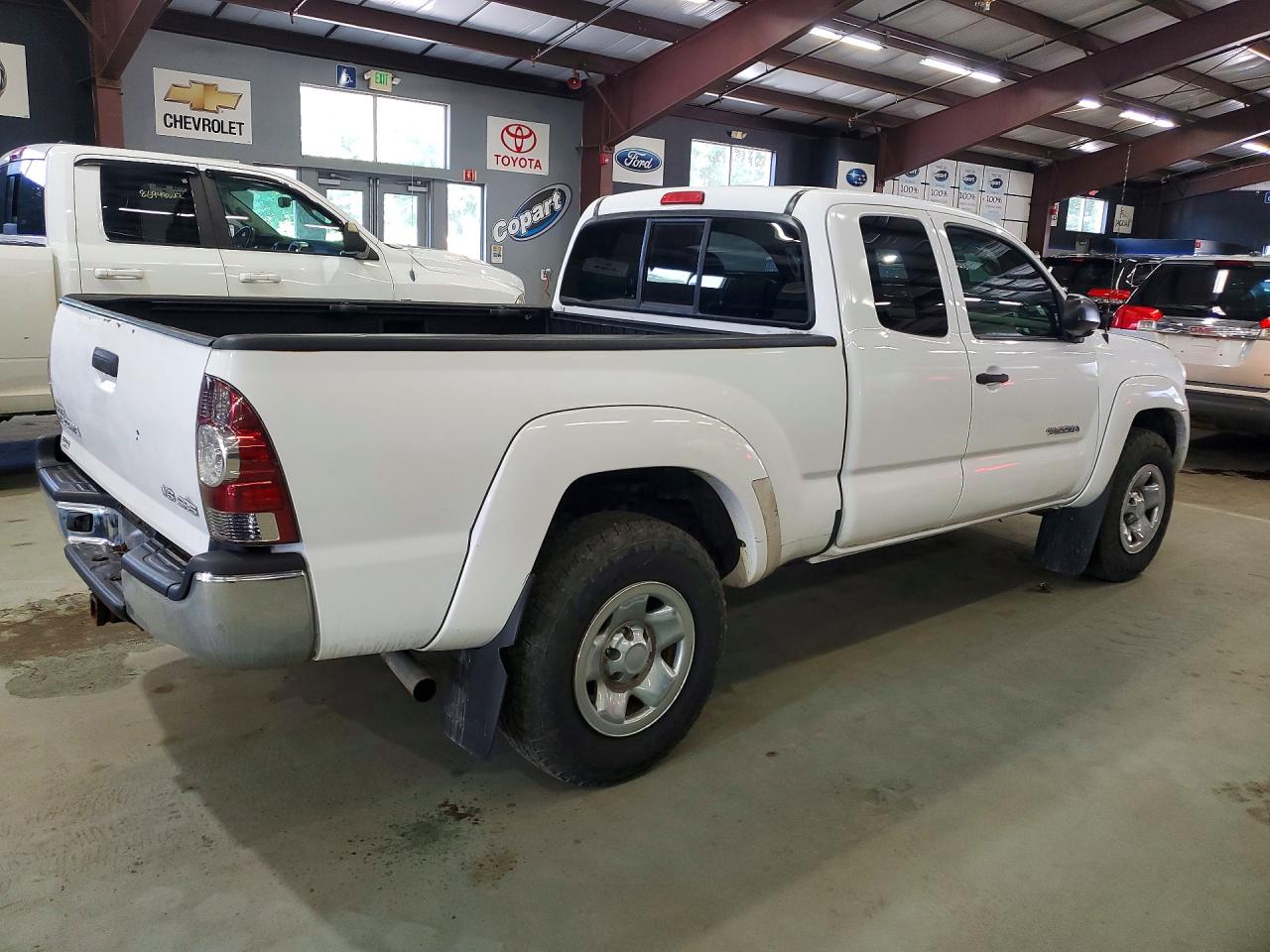 2011 TOYOTA TACOMA