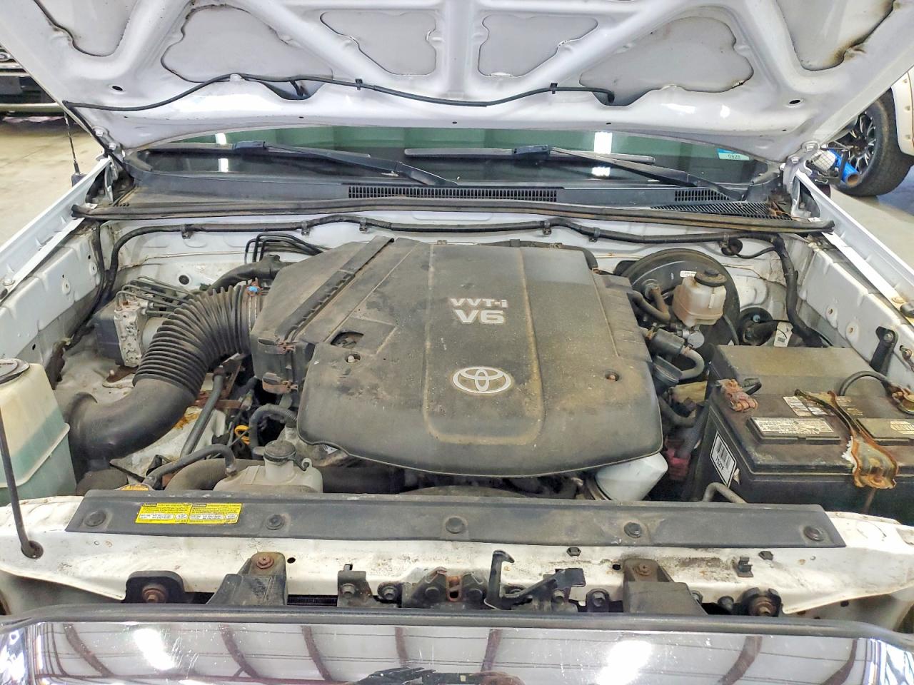 2011 TOYOTA TACOMA