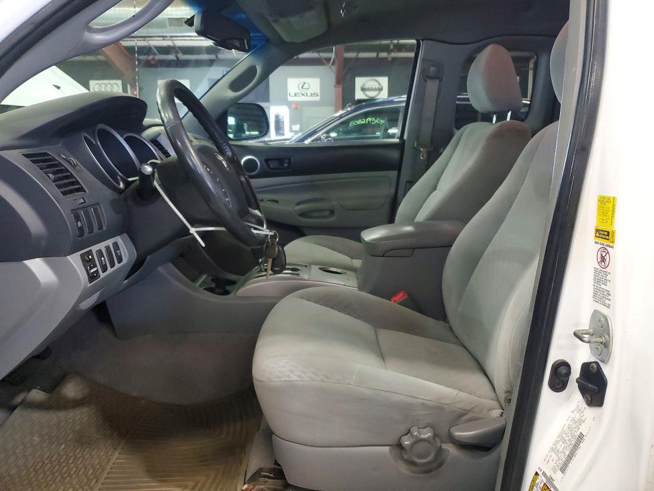 2011 TOYOTA TACOMA