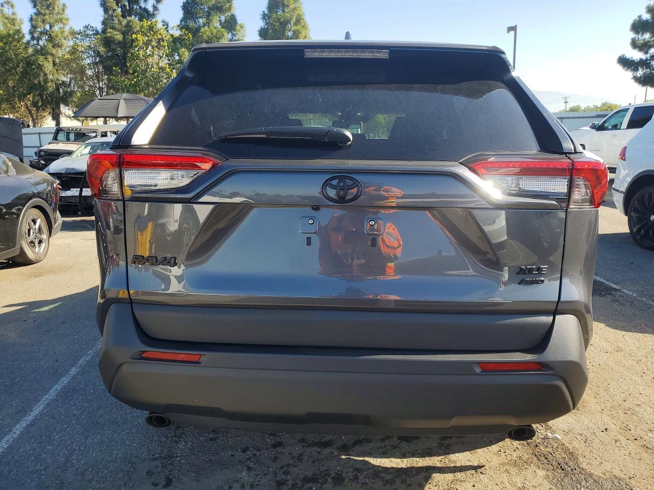 2025 TOYOTA RAV4