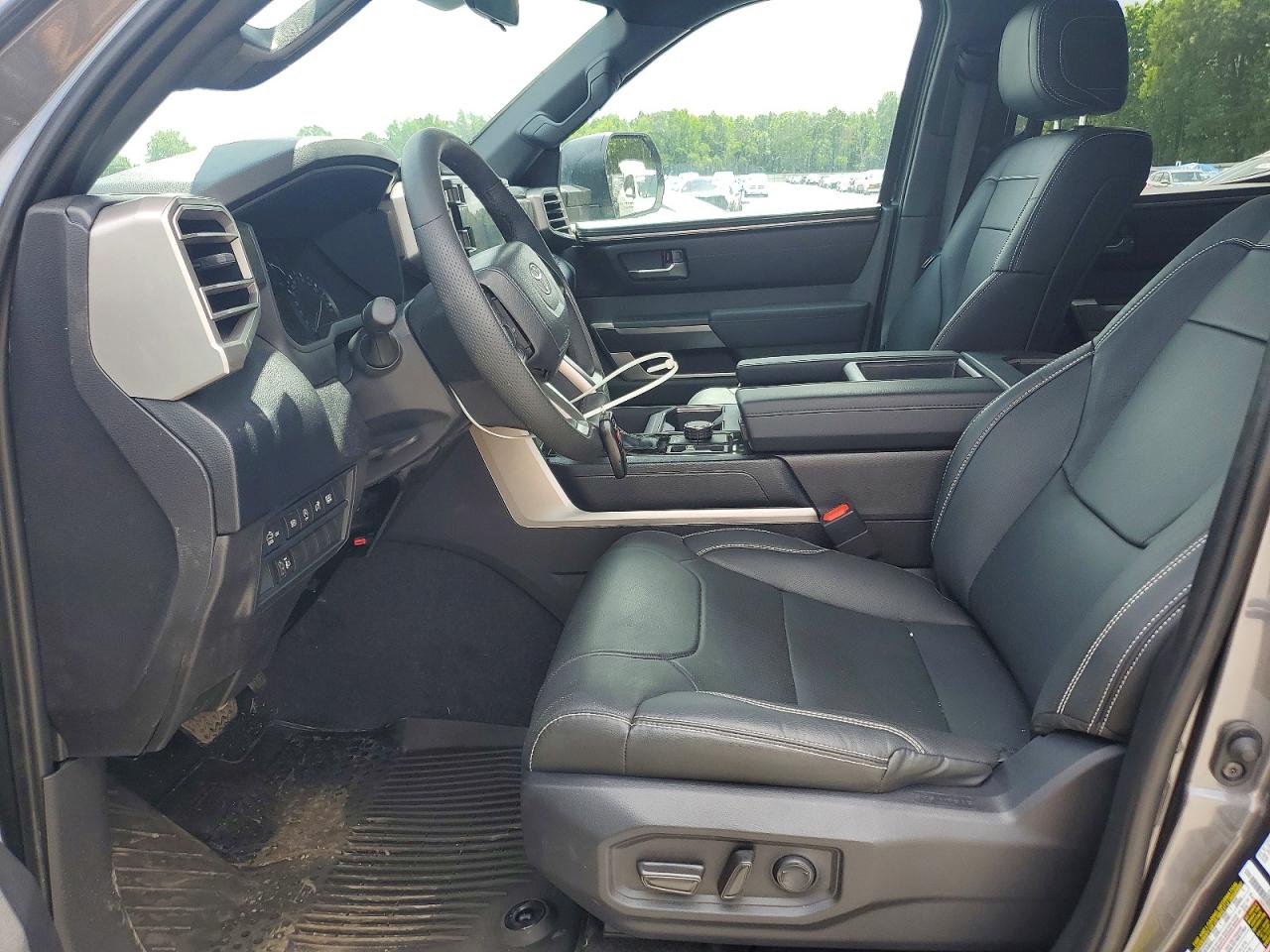 2026 TOYOTA TUNDRA