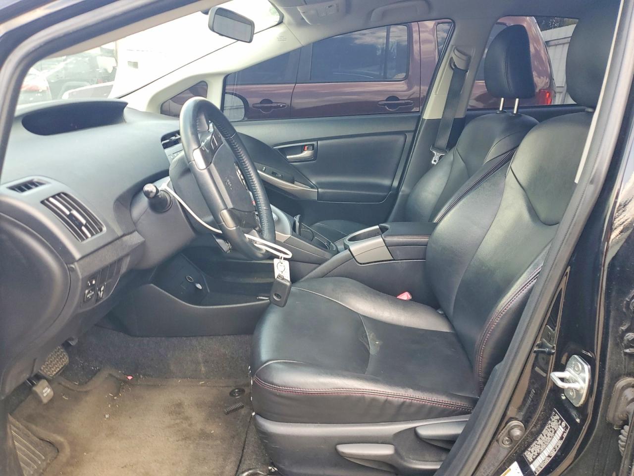 2013 TOYOTA PRIUS PERS