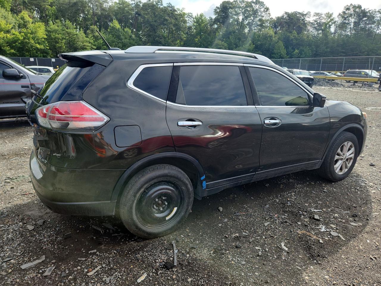 2016 NISSAN ROGUE