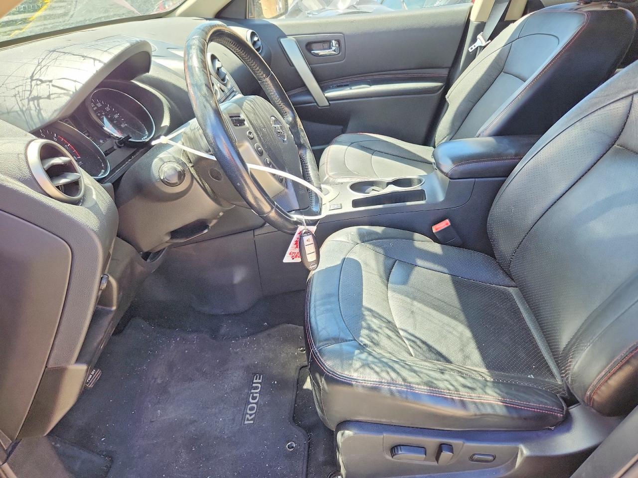2011 NISSAN ROGUE