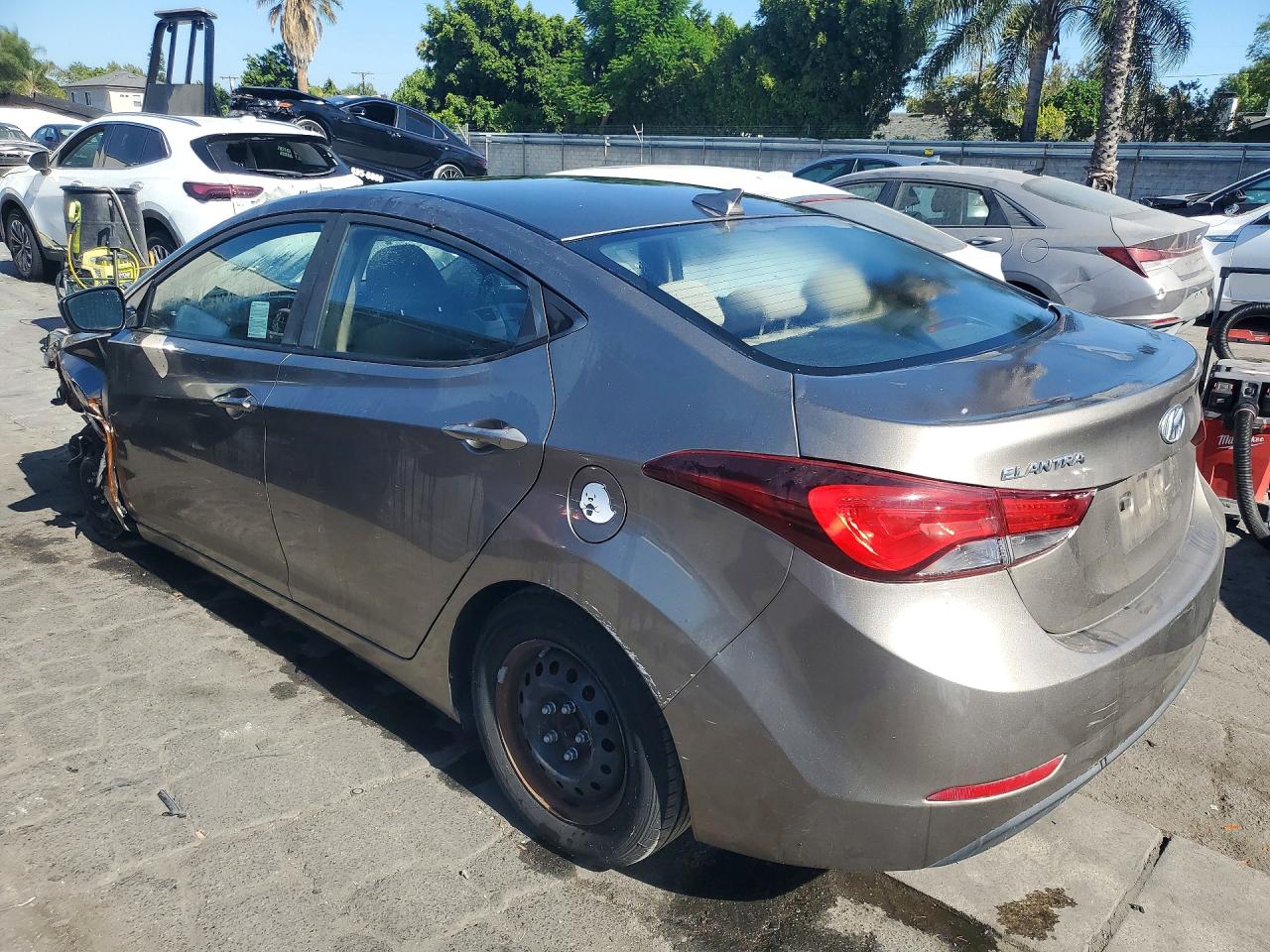 2016 HYUNDAI ELANTRA