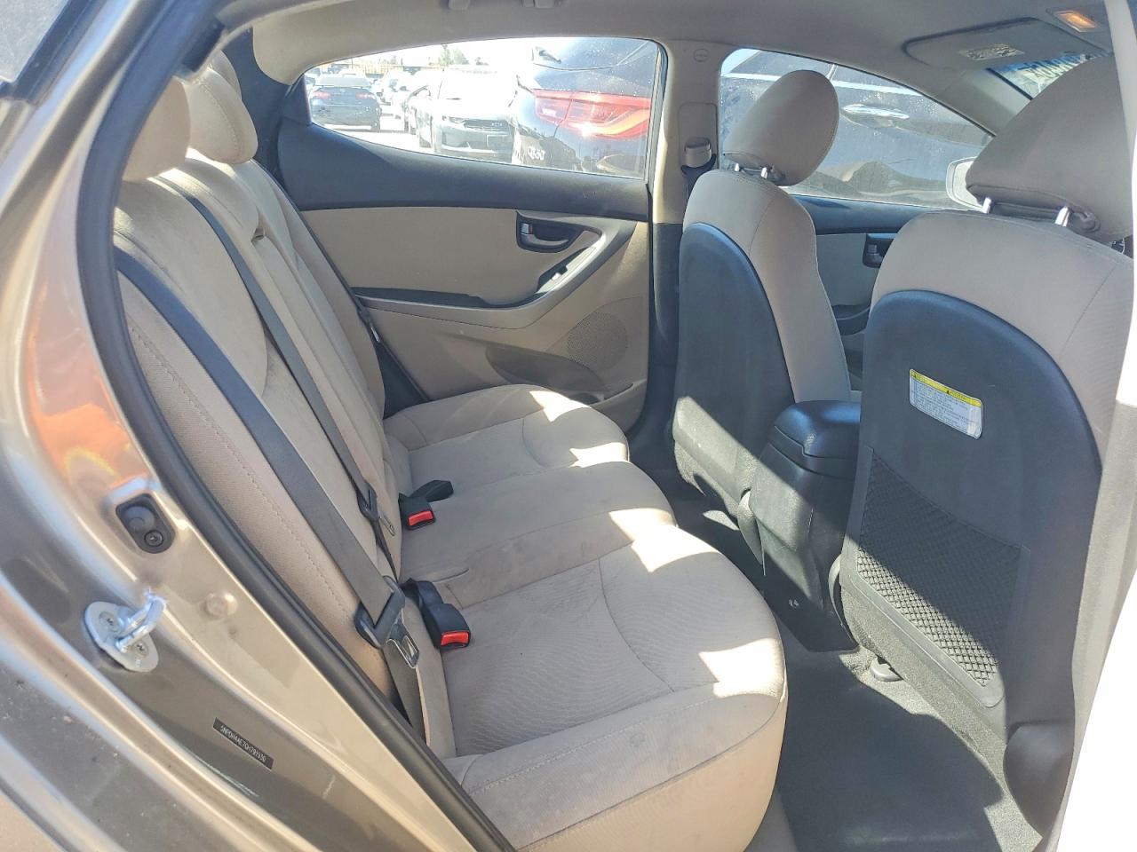 2016 HYUNDAI ELANTRA