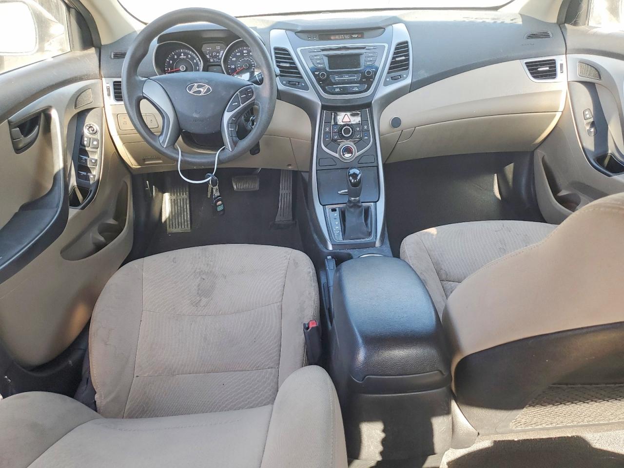 2016 HYUNDAI ELANTRA