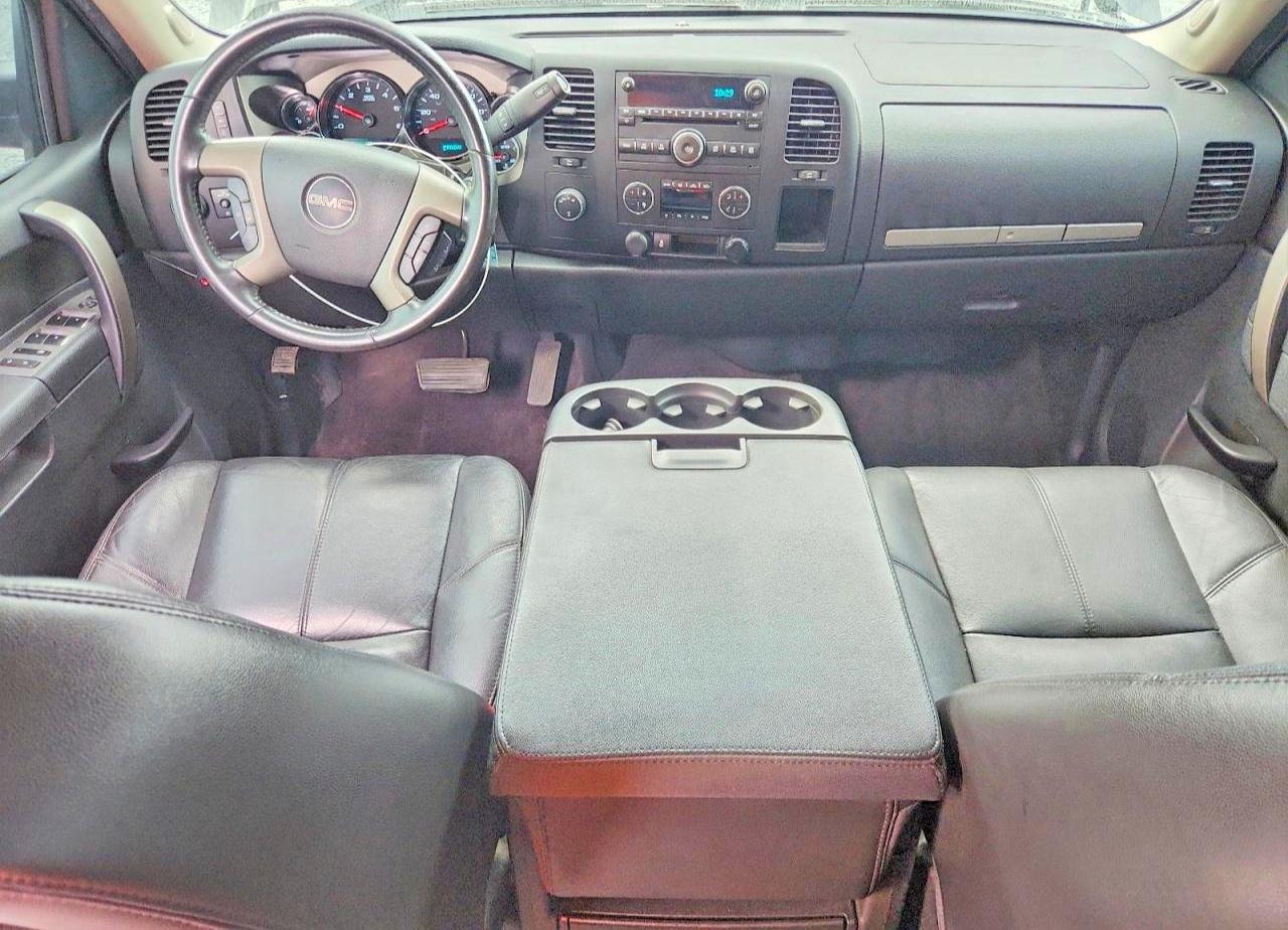 2013 GMC SIERRA