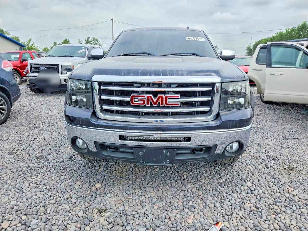 2013 GMC SIERRA