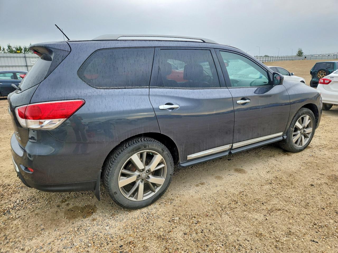 2014 NISSAN PATHFINDER