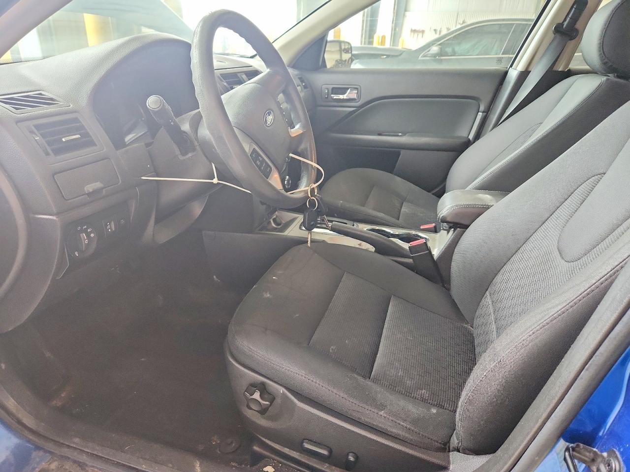 2011 FORD FUSION