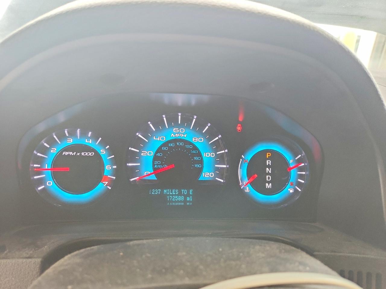 2011 FORD FUSION