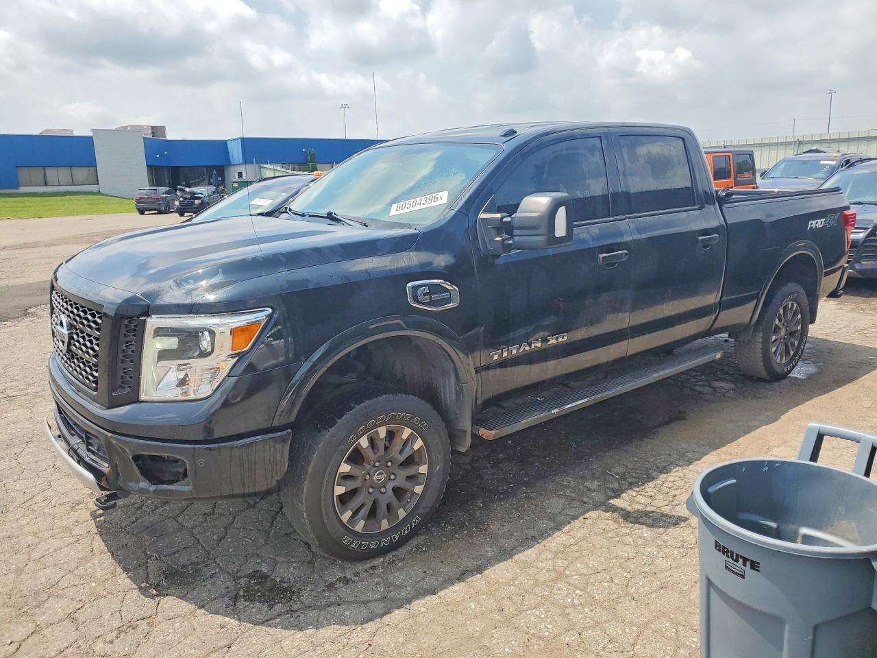 2018 NISSAN TITAN