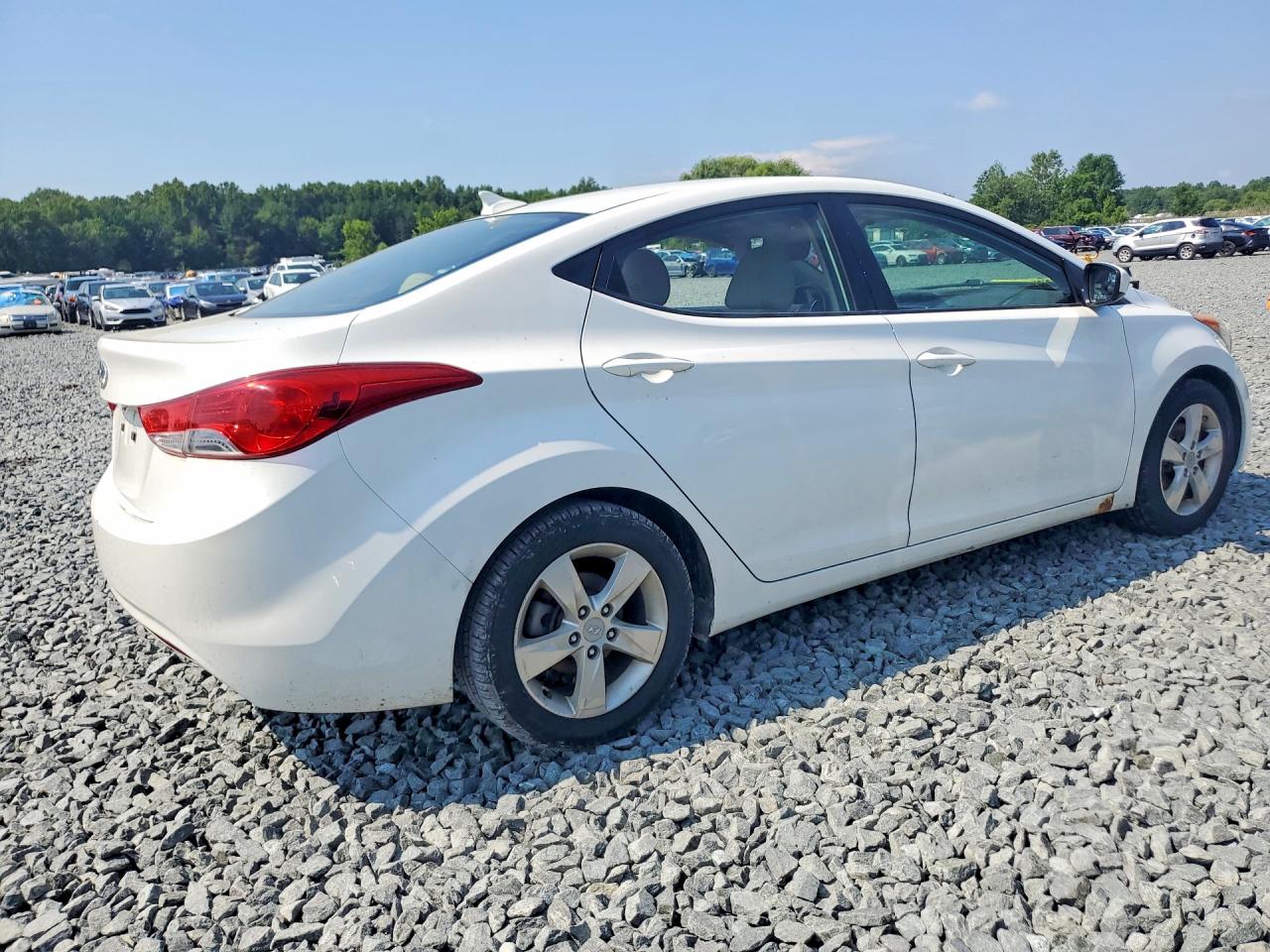 2012 HYUNDAI ELANTRA
